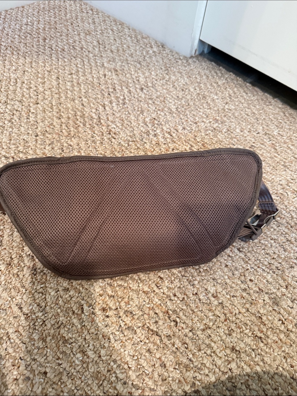 Athleta Pewter Crossbody Sling Bag - Picture 4 of 7